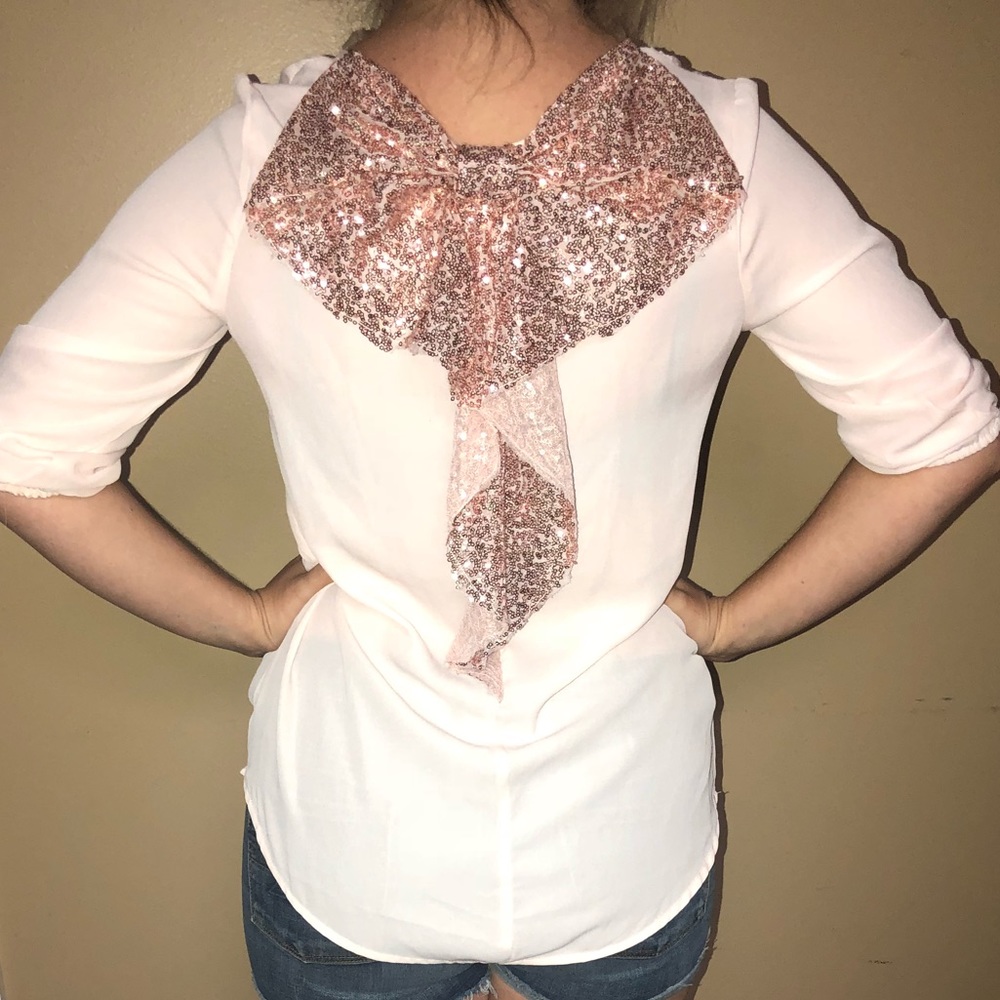 Rue21 pale pink blouse